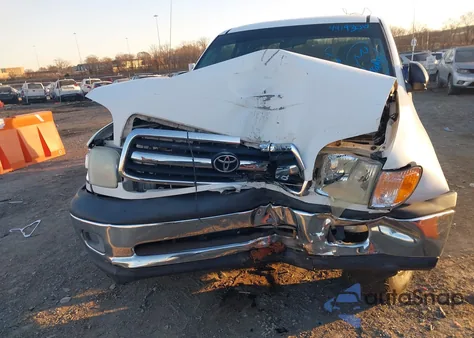 2002 Toyota Tundra Sr5 V8 z USA, uszkodzony, nr VIN 5TBRT34142S298323